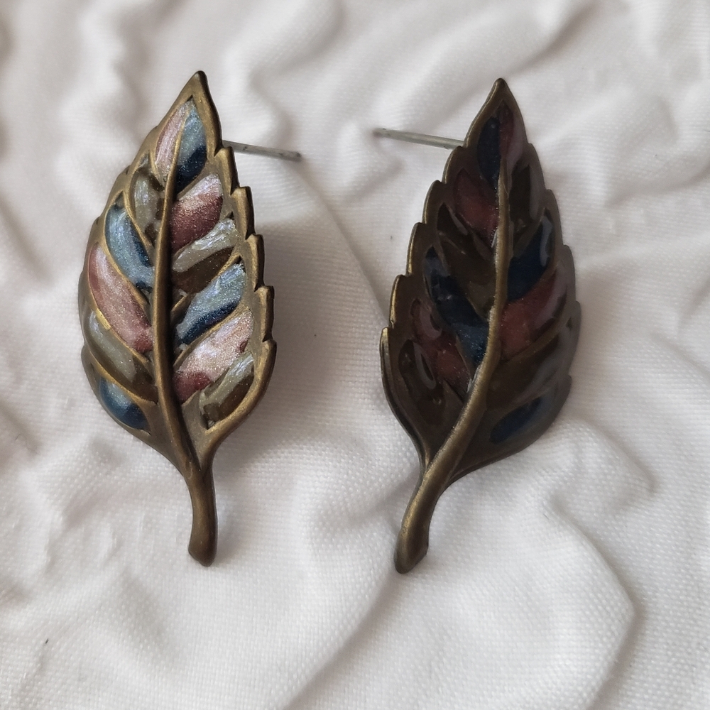 Vintage Leaf earrings